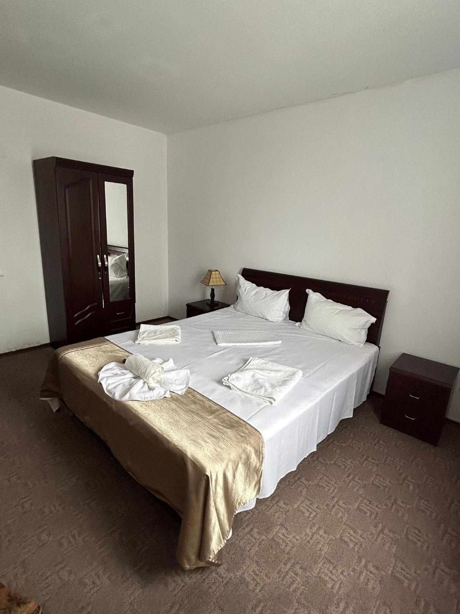 Orient Mamaia Nord Hotel Navodari Ngoại thất bức ảnh
