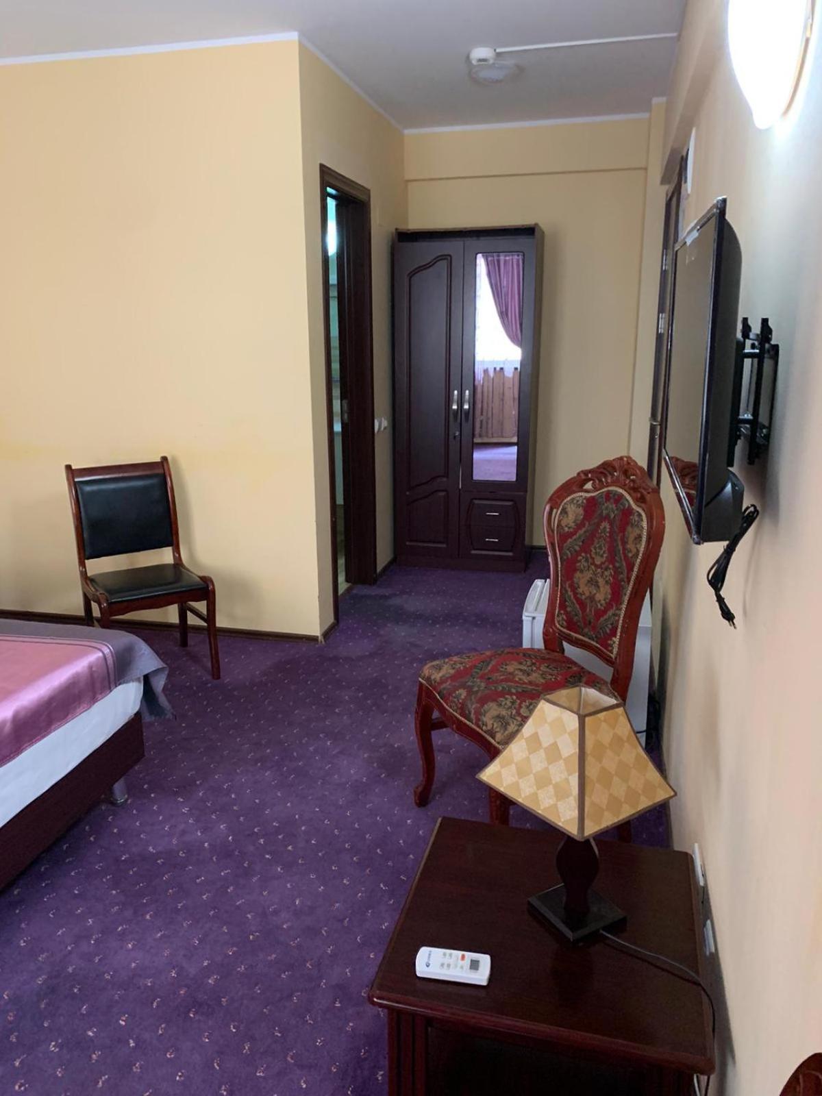 Orient Mamaia Nord Hotel Navodari Ngoại thất bức ảnh